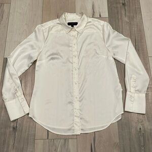 NWOT Woman’s Banana Republic “silk” blouse, size XS